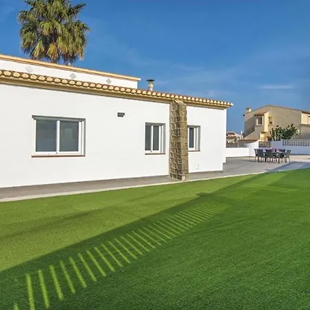Villas Guzman Almendro Villa *
